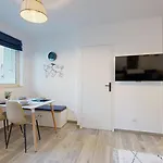 Expat Renting - Le Chic - Netflix - Proche Gare Appartement *