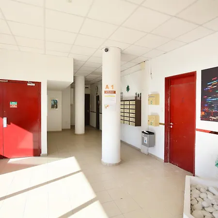 Expat Renting - Le Chic - Netflix - Proche Gare Apartman *