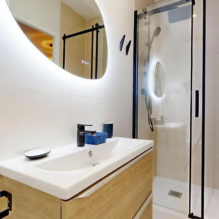 Le Chic by expat renting - Netflix - Proche Gare Appartement